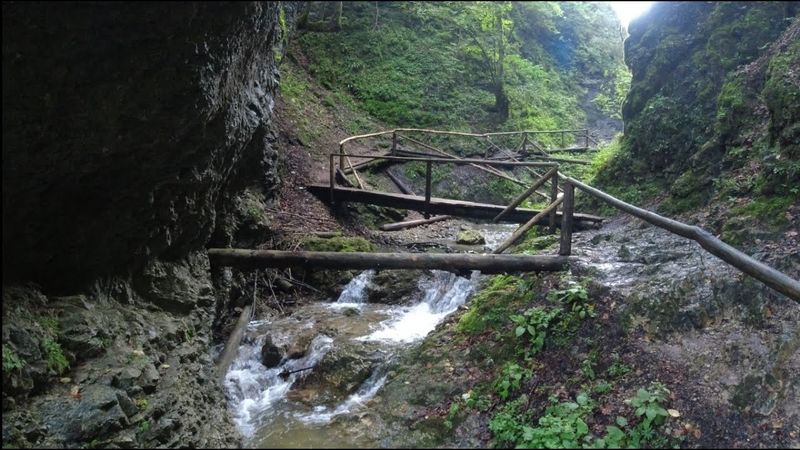 Cheile Moara Dracului - județul Suceava