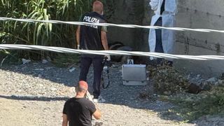 badanta moarta, italia, cadavru 