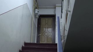 VIDEO Caz misterios &icirc;n Brașov. 6 ani nu a știut nimeni că un bărbat e mort. Modul cutremurător &icirc;n care a fost găsit: &bdquo;Nimeni să nu te caute?!&rdquo;