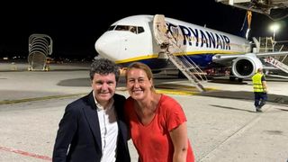 Nicușor Dan, &icirc;ntr-un zbor low cost București&ndash;Milano