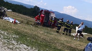 avion prabusit, persoana moarta