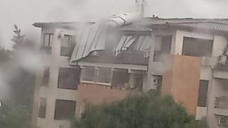 „Nu apucase să-și termine cafeaua…” Povestea sfâșietoare a femeii de 49 de ani din Otopeni, ucisă în propria casă în timpul furtunii