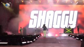 VIDEO A fost ultima zi de Electric Castle! Shaggy a încins atmosfera pe scenă