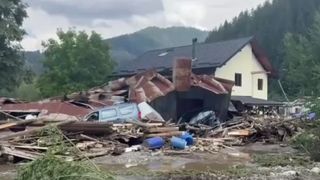 VIDEO Furtuna a făcut ravagii în Suceava și Neamț. În doar 12 ore a plouat cât pentru două luni