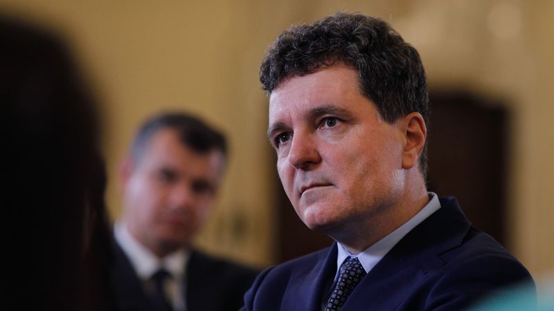 Nicușor Dan susține miercuri o conferință de presă