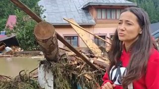 VIDEO Viiturile devastatoare din Broșteni. Mărturii cutremurătoare dintre puhoaie: „Ne-am speriat foarte tare!”