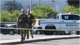 Atac armat în fața unui cazino. Trei oameni împușcați mortal, victimele se aflau în oraș pentru o petrecere a burlacilor