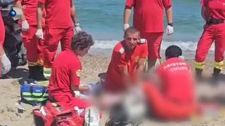VIDEO Tragedie la Eforie Sud! Un bărbat din București a murit după ce a intrat în mare cu rucsacul plin cu nisip