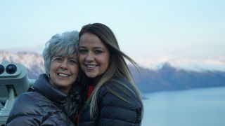 Jane Pitt, alături de nepoata ei, Sydney Pitt  