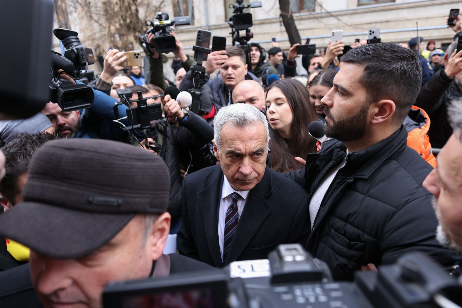 Călin Georgescu, declarații șocante după ce a semnat controlul judiciar: "România  nu este pedepsită, e trezită" - Stirile Kanal D