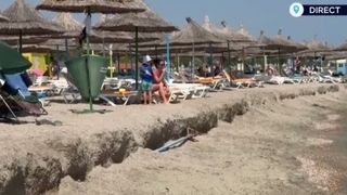 VIDEO Valurile puternice au erodat plaja recent extinsă din Mangalia