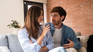 VIDEO Când o relație se află sub semnul întrebării. Răspunsurile psihologului Cristian Andrei