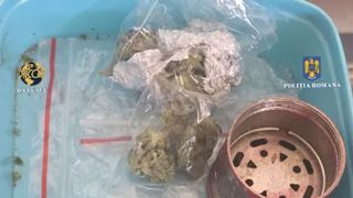 trafic de droguri, substante interzise, politie 