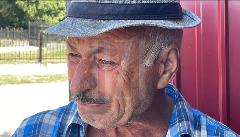 Un bunic acuză că cei șapte copii au fost luați abuziv de autorități