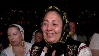 VIDEO Noapte de rugăciune și procesiune impresionantă la Mănăstirea Nicula de Adormirea Maicii Domnului