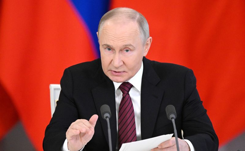 Vladimir Putin, pregătit pentru un summit trilateral?
