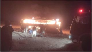 Cel puțin 78 de oameni și-au pierdut viața într-un accident rutier catastrofal. Erau și mulți copii în autobuzul care a luat foc