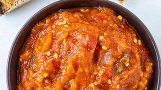 Rețetă de zacuscă cu 10 kilograme de vinete