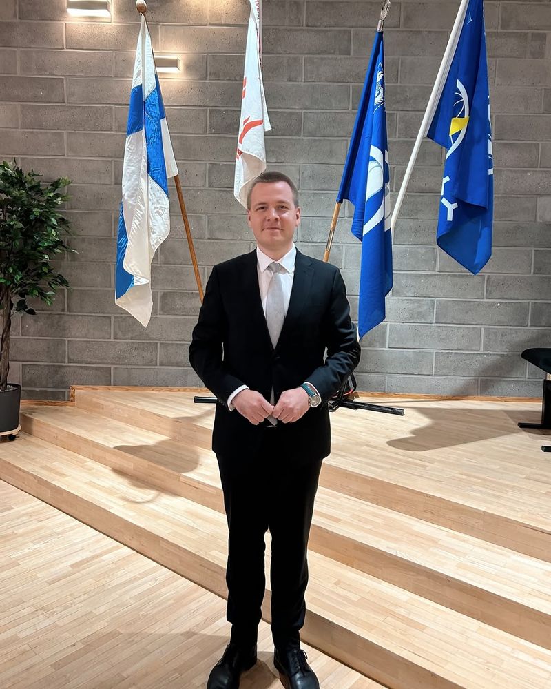 Eemeli Peltonen, Finlanda, politician mort