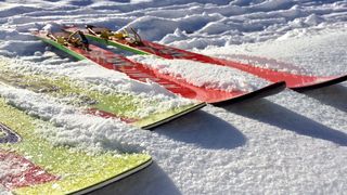 La Cavnic - Maramureș se poate schia și vara