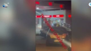 VIDEO Răfuială cu arme albe între două clanuri rivale într-o benzinărie din Tecuci