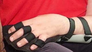 interlop, politist ranit, politist atacat sabie 