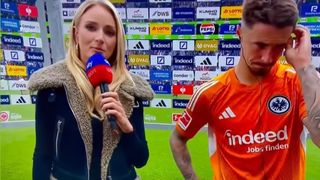 Jurnalistă din Germania, virală din cauza unei gafe &icirc;n direct. Totul s-a &icirc;nt&acirc;mplat după un meci din Bundesliga