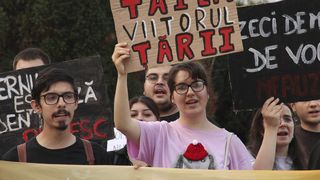 „Anul universitar nu poate începe așa”. Studenții amenință cu proteste