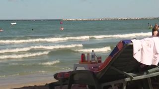 VIDEO Prețurile mari rezistă și la final de vară la malul mării. Peste c&acirc;teva zile &icirc;ncepe &bdquo;Litoralul pentru toți&rdquo;