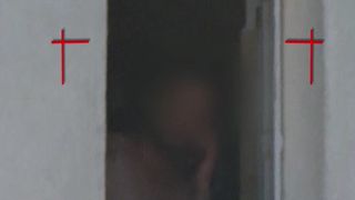 VIDEO Film de groază &icirc;n Otopeni. Tatăl suspectat de crimă, greu de găsit. Mama micuțului ucis a spus adevărul abia după două zile: &bdquo;&Icirc;l băga &icirc;n baie, unde &icirc;l bătea&rdquo;