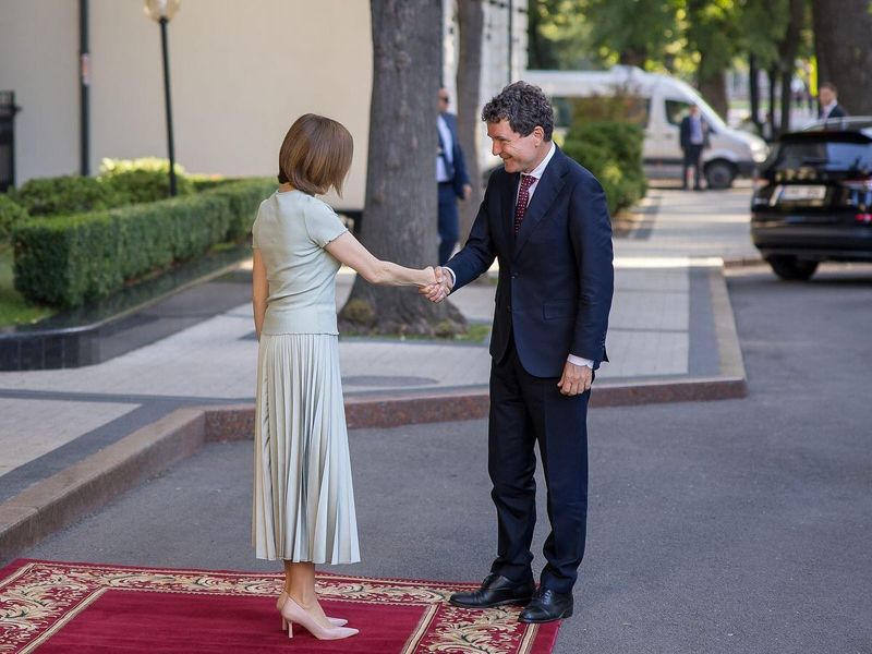 nicusor dan, maia sandu, republica moldova