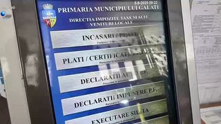 VIDEO &bdquo;Asta &icirc;nseamnă lipsa organizării&rdquo;. Aglomerație la ghișeele Primăriei Galați