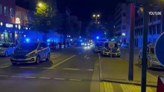 VIDEO „Infractorul” care a tulburat liniștea unui bloc. Melcul le-a adus locatarilor o noapte de coșmar