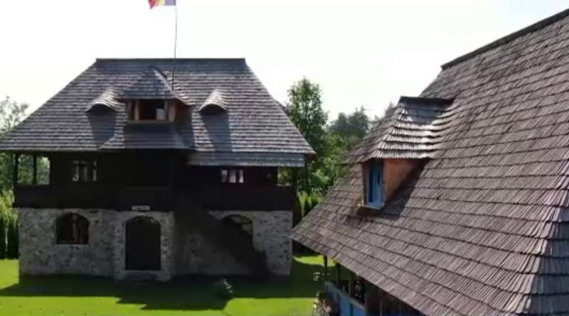 Casele restaurate de familia Tupiță