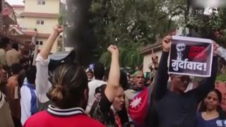 VIDEO Nepalul e cuprins de haos. Revoluția Generației Z zguduie țara