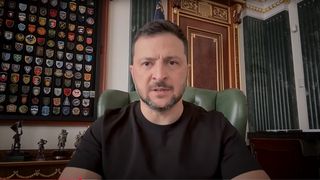 "Rusia testează Rom&acirc;nia". Zelenski se oferă să ajute NATO &icirc;n privința atacurilor cu drone