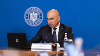 „Nu poți să faci reforme uitându-te în același timp la sondaje”. Ilie Bolojan vine cu lămuriri după ce a luat în calcul demisia. Ce spune premierul despre noi majorări de taxe