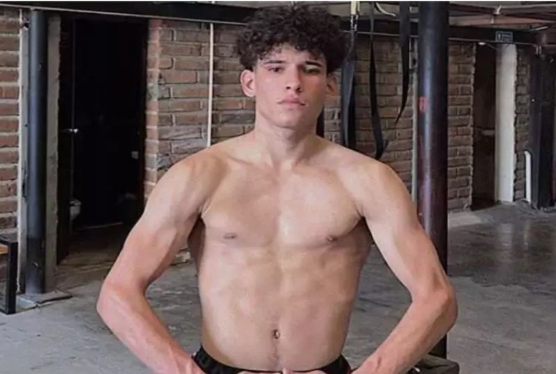 El este boxerul găsit mort