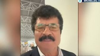 VIDEO  &bdquo;El se plimbă, noi suferim&rdquo; Revoltă la Ciorani după ce primarul condamnat pentru fraudă electorală a mers la Bruxelles &icirc;n loc să se prezinte la proces