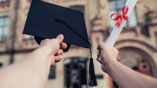 (P) Importanța traducerilor autorizate &icirc;n procesul de echivalare a studiilor internaționale&nbsp;&nbsp;