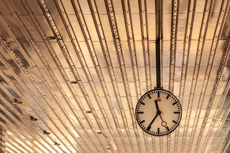 Se schimbă ora în România!