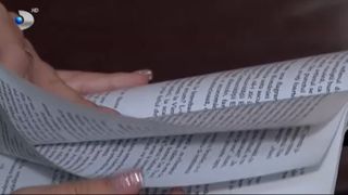 Adolescenții preferă TikTok în locul cărților