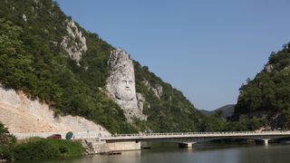 3 locuri pe care nu trebuie să le ratezi dacă mergi &icirc;n județul Mehedinți