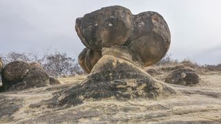 Trovanții de la Ulmeț - județul Buzău