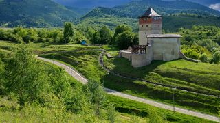 Geoparcurile UNESCO din Rom&acirc;nia: Ce trebuie să știi despre Țara Hațegului și despre Ținutul Buzăului