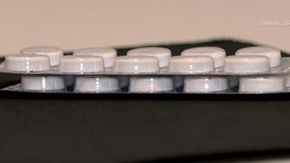 VIDEO Paracetamolul, noua frică a românilor. Val de controverse după declarația lui Donald Trump