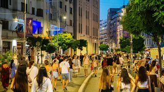 Străzi deschise pietonilor în București, în ultimul weekend din septembrie 2025: spectacole, concerte și expoziții