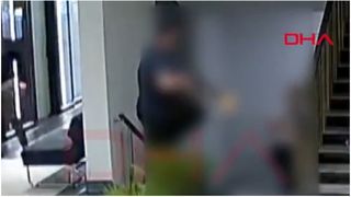 Un bărbat și-a împușcat mortal soția, în spital. Femeia doar ce obținuse un ordin de protecție împotriva lui. Aveau împreună două fete