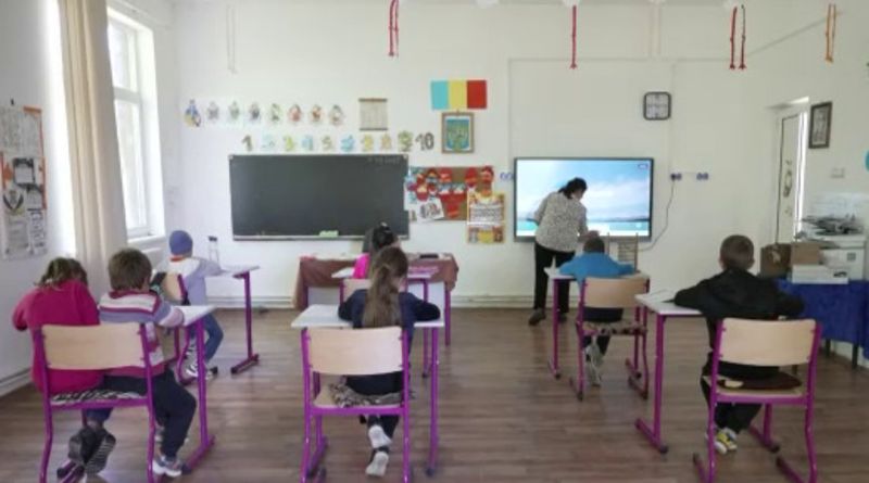 Sala de clasă cu dotări moderne