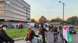 VIDEO Noi proteste masive în Franța: peste 300.000 de oameni în stradă împotriva tăierilor bugetare